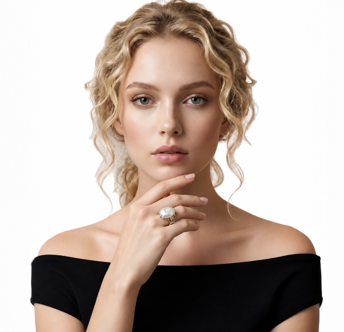 Woman Wearing Mabe Pearl Ring